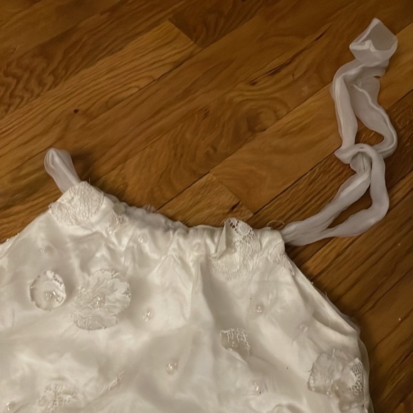 Girls tunic dress all white - Picture 3 of 3